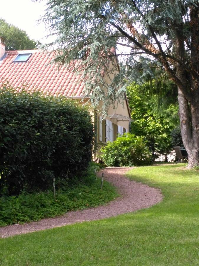 Le Cedre Enchante La Guiche ภายนอก รูปภาพ